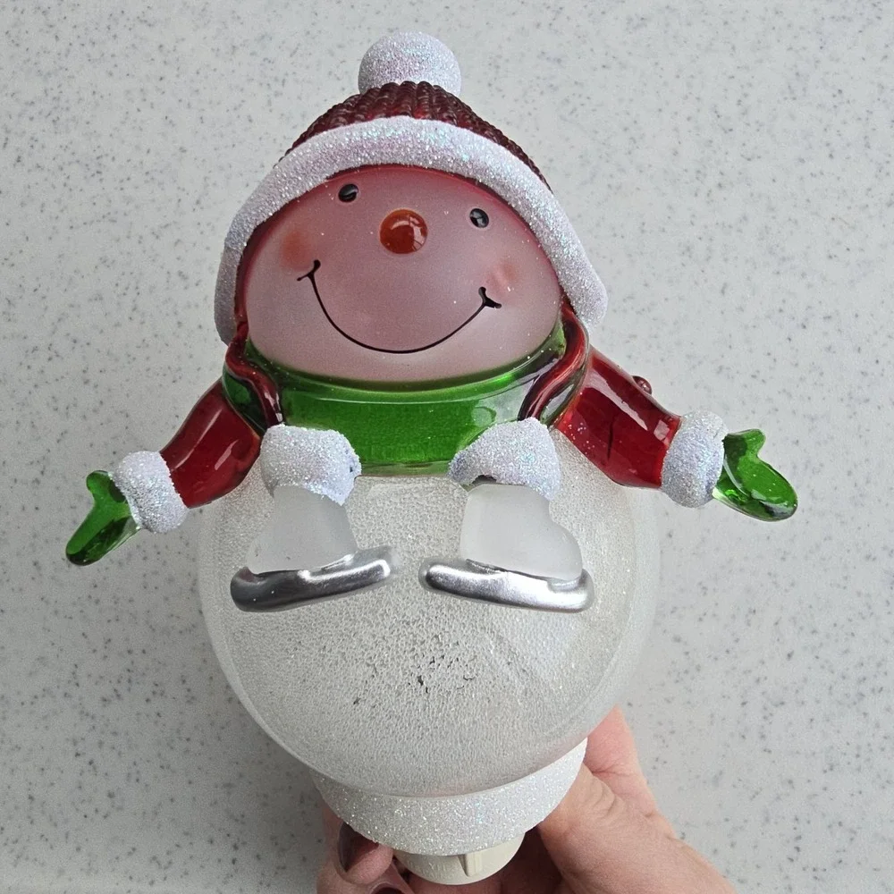 Snowman Skates Wall Night Light Plug In Christmas Decor‎ Acrylic Plastic Glitter